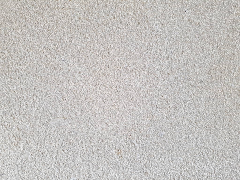 Superficie bocciardata, corrugata e in rilievo